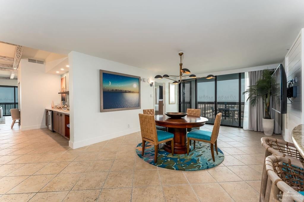 South Padre Island, Texas, 78597, United States, ,3 BathroomsBathrooms,Residential,Active,1791399