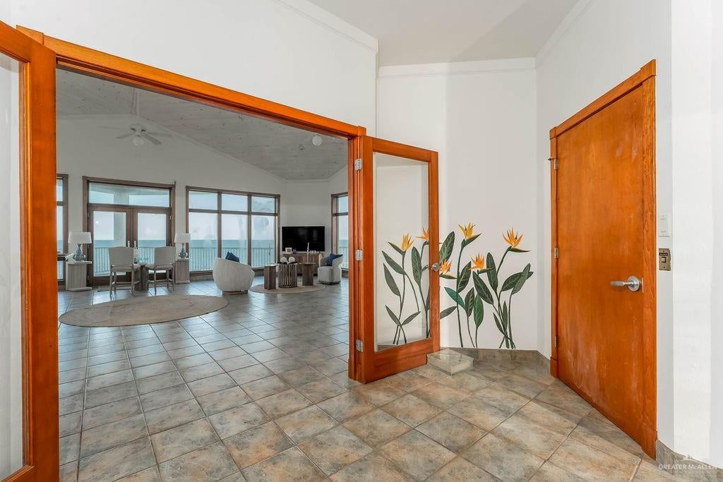 South Padre Island, Texas, 78597, United States, 4 Bedrooms Bedrooms, ,4 BathroomsBathrooms,Residential,Active,1913046