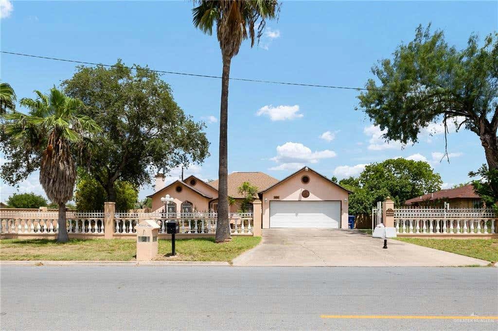 3200 ELMIRA AVE, MCALLEN, TX 78503, photo 1 of 16