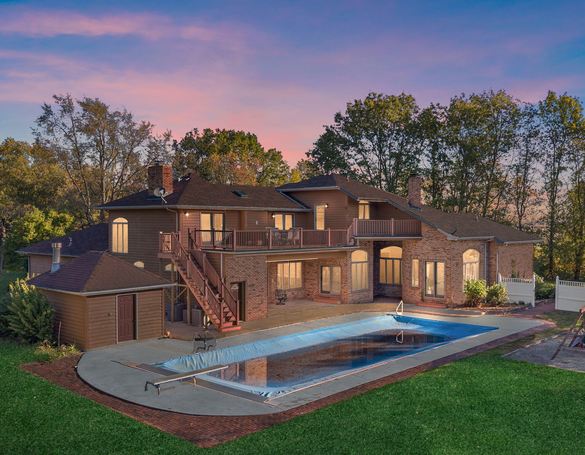 Wheatfield, Indiana, 46392, United States, 7 Bedrooms Bedrooms, ,7 BathroomsBathrooms,Residential,Active,1973293