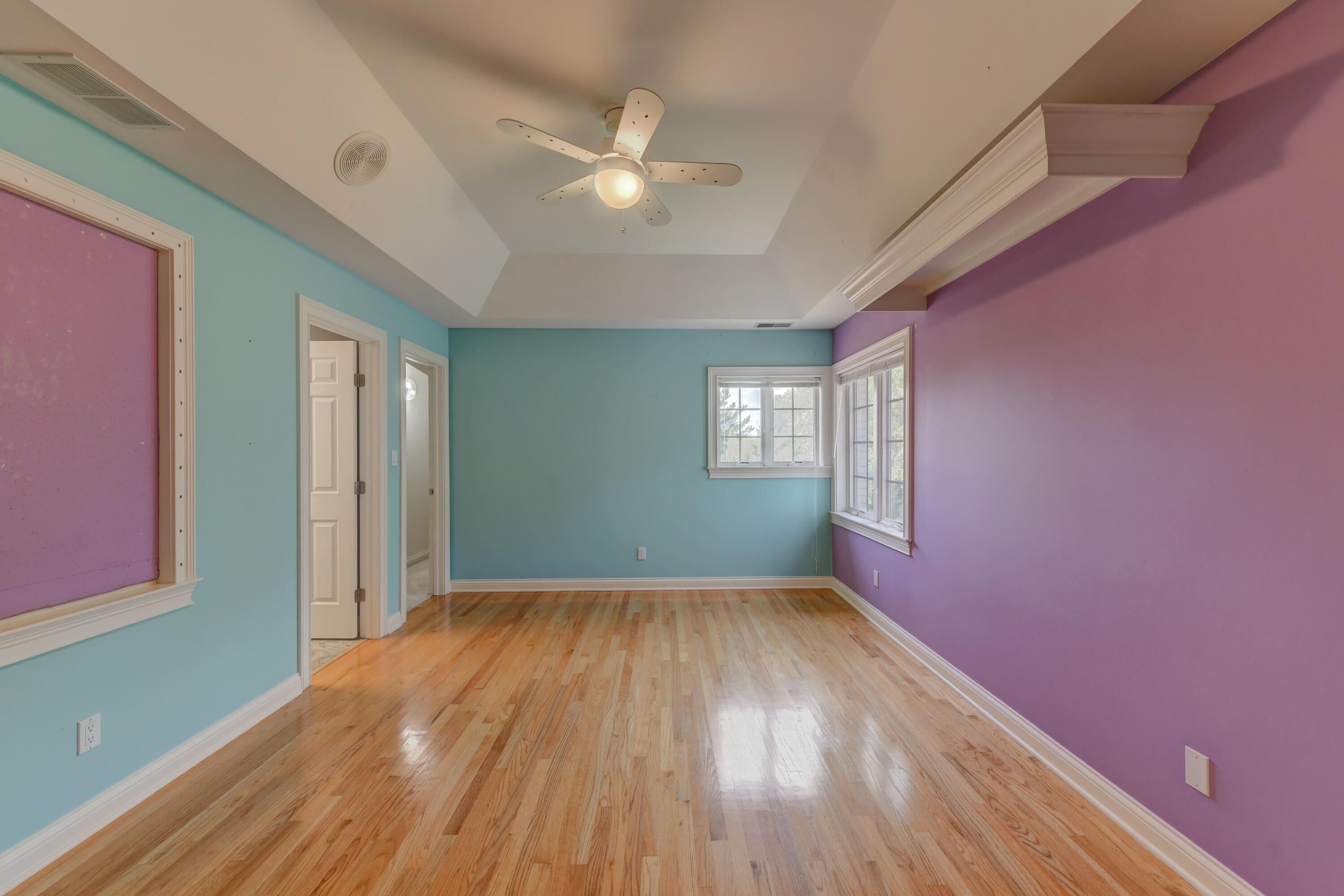 Munster, Indiana, 46321, United States, 7 Bedrooms Bedrooms, ,7 BathroomsBathrooms,Residential,Active,1910154