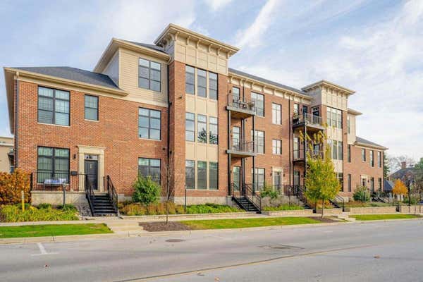 204 CAMPBELL ST UNIT 300, VALPARAISO, IN 46385 - Image 1