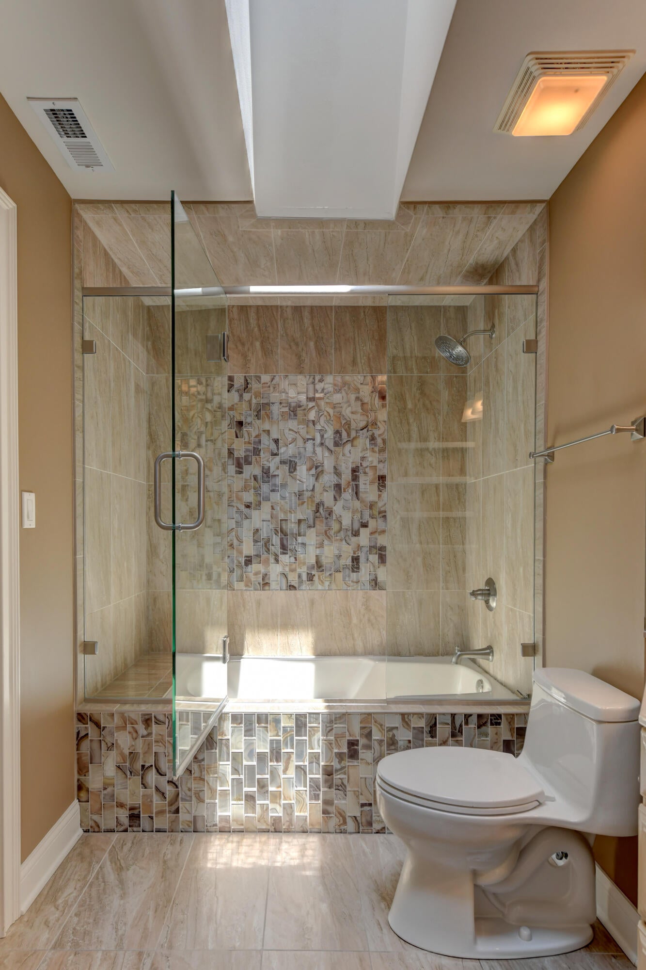 Munster, Indiana, 46321, United States, 7 Bedrooms Bedrooms, ,7 BathroomsBathrooms,Residential,Active,1910154