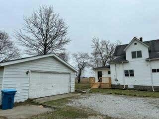 501 E INDIANA ST, KOUTS, IN 46347, photo 3 of 20