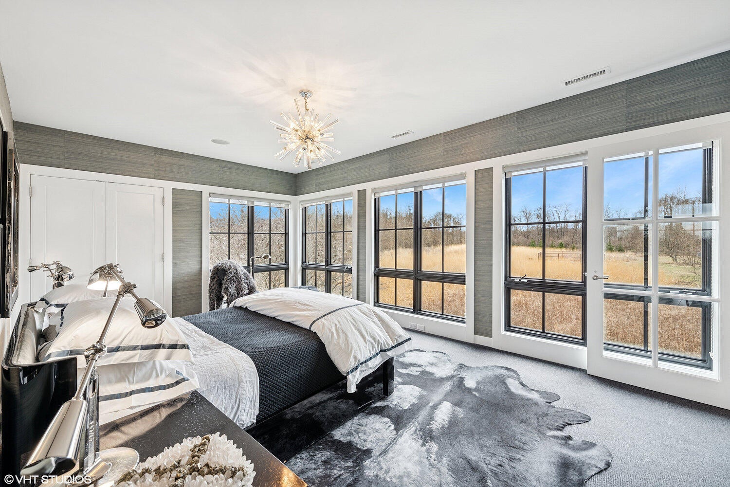 Valparaiso, Indiana, 46385, United States, ,4 BathroomsBathrooms,Residential,Active,1781853