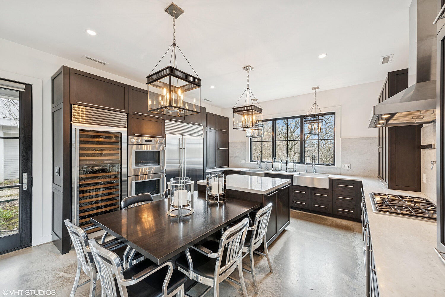 Valparaiso, Indiana, 46385, United States, ,4 BathroomsBathrooms,Residential,Active,1781853