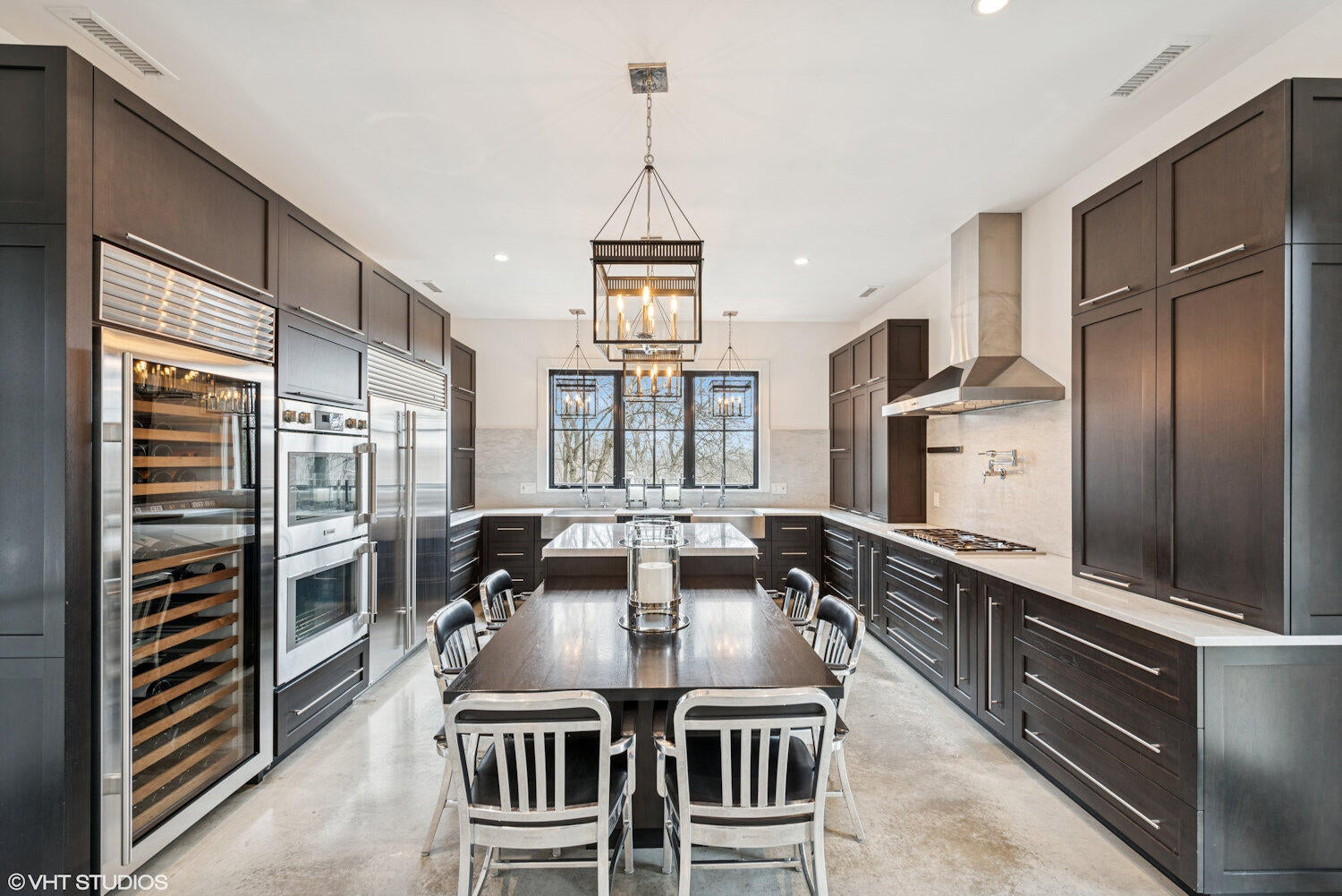 Valparaiso, Indiana, 46385, United States, ,4 BathroomsBathrooms,Residential,Active,1781853