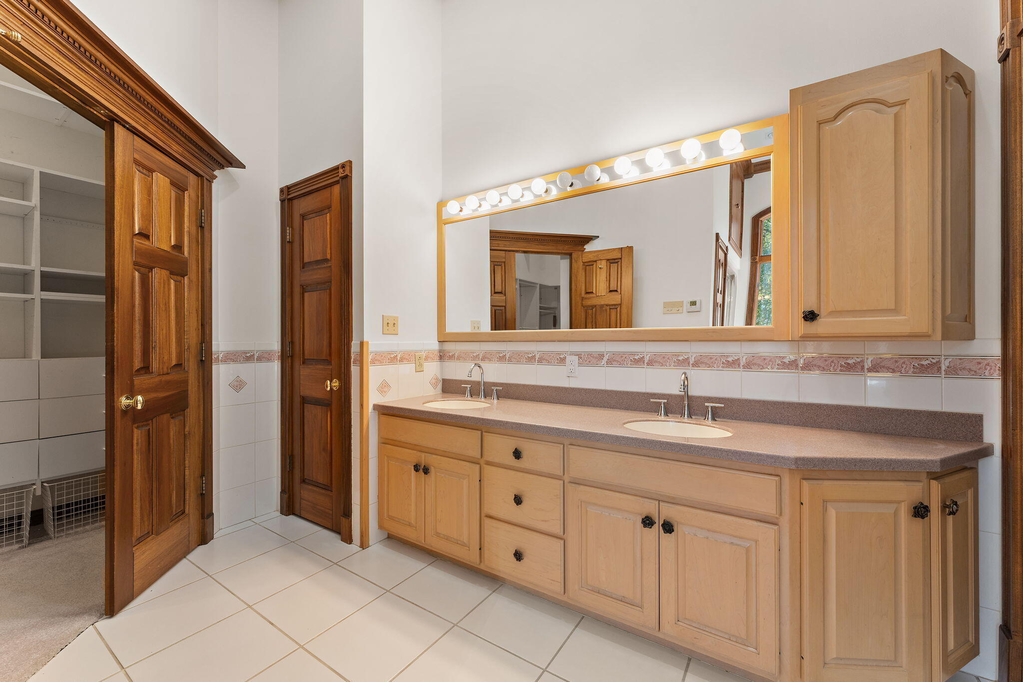 Wheatfield, Indiana, 46392, United States, 7 Bedrooms Bedrooms, ,7 BathroomsBathrooms,Residential,Active,1973293