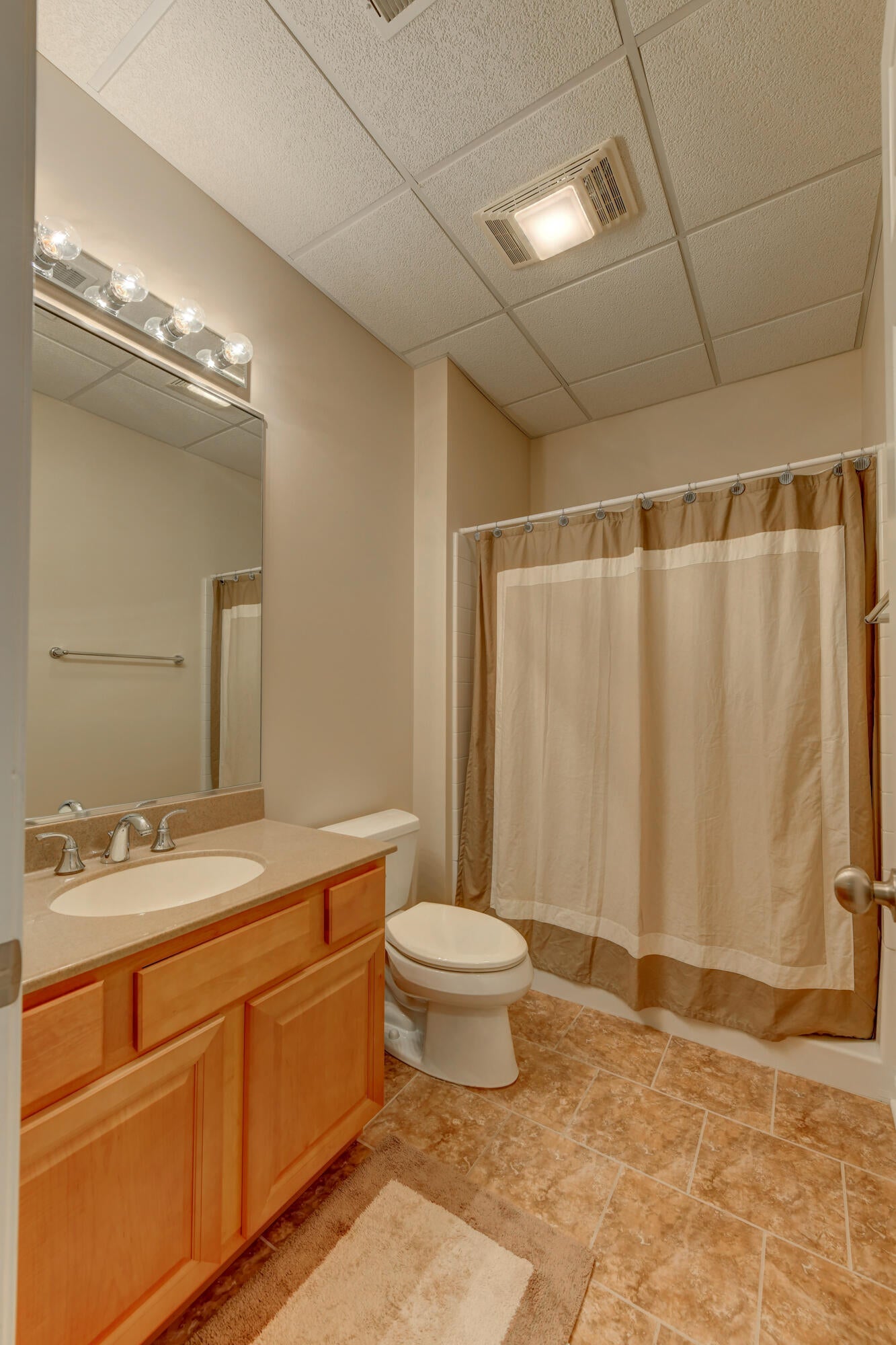 Munster, Indiana, 46321, United States, 7 Bedrooms Bedrooms, ,7 BathroomsBathrooms,Residential,Active,1910154