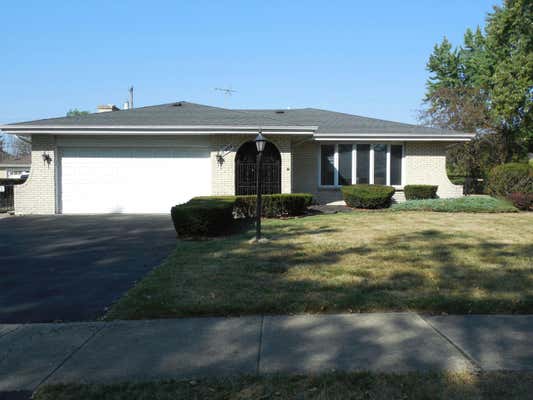 8404 FOREST AVE, MUNSTER, IN 46321 - Image 1