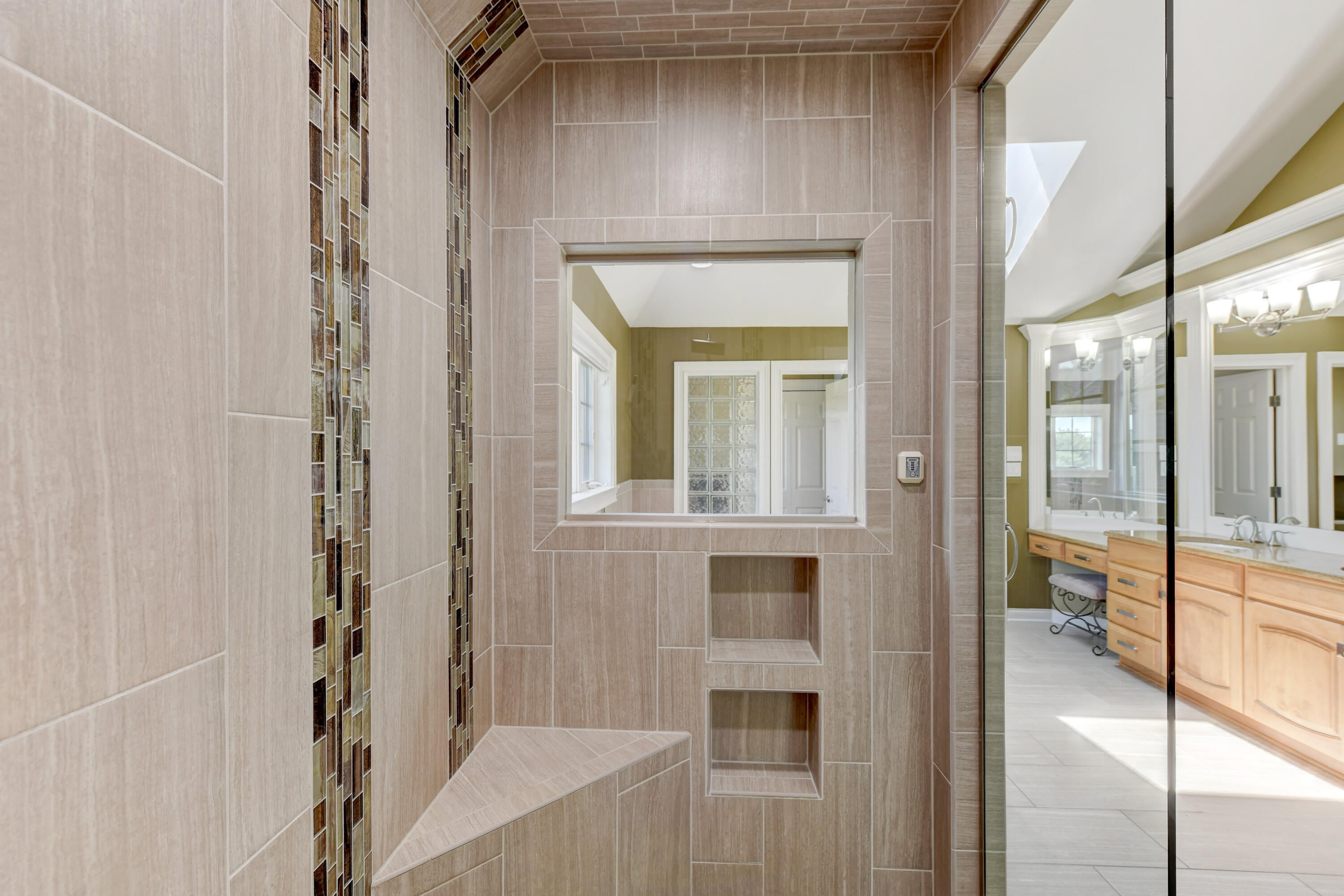 Munster, Indiana, 46321, United States, 7 Bedrooms Bedrooms, ,7 BathroomsBathrooms,Residential,Active,1910154