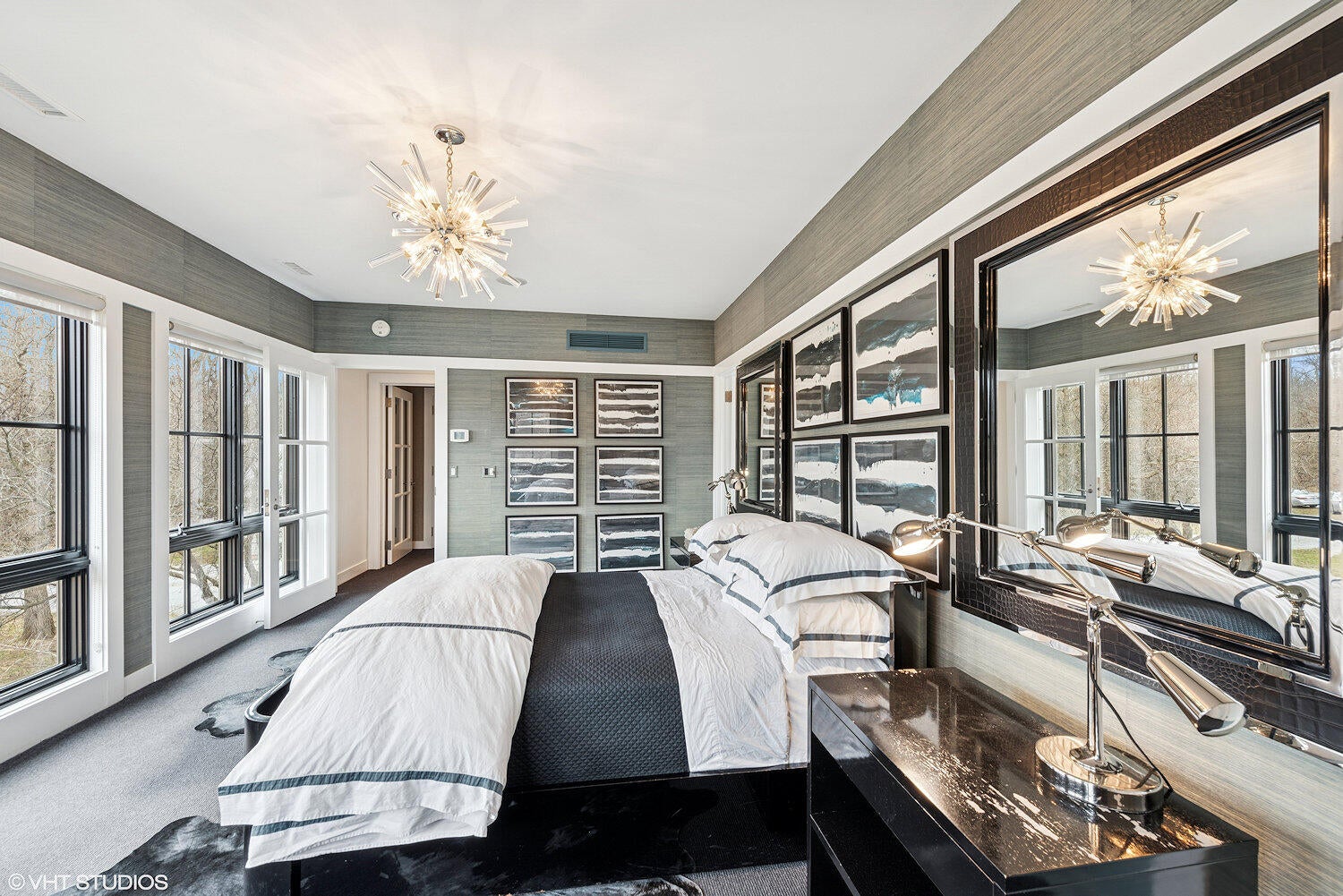 Valparaiso, Indiana, 46385, United States, ,4 BathroomsBathrooms,Residential,Active,1781853