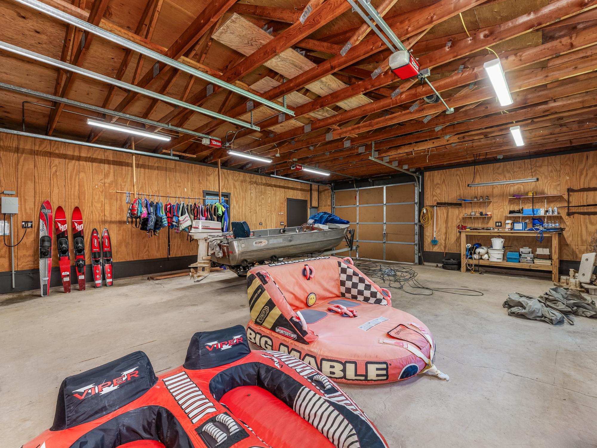 Eagle River, Wisconsin, 54521, United States, 6 Bedrooms Bedrooms, ,7 BathroomsBathrooms,Residential,Active,1953265