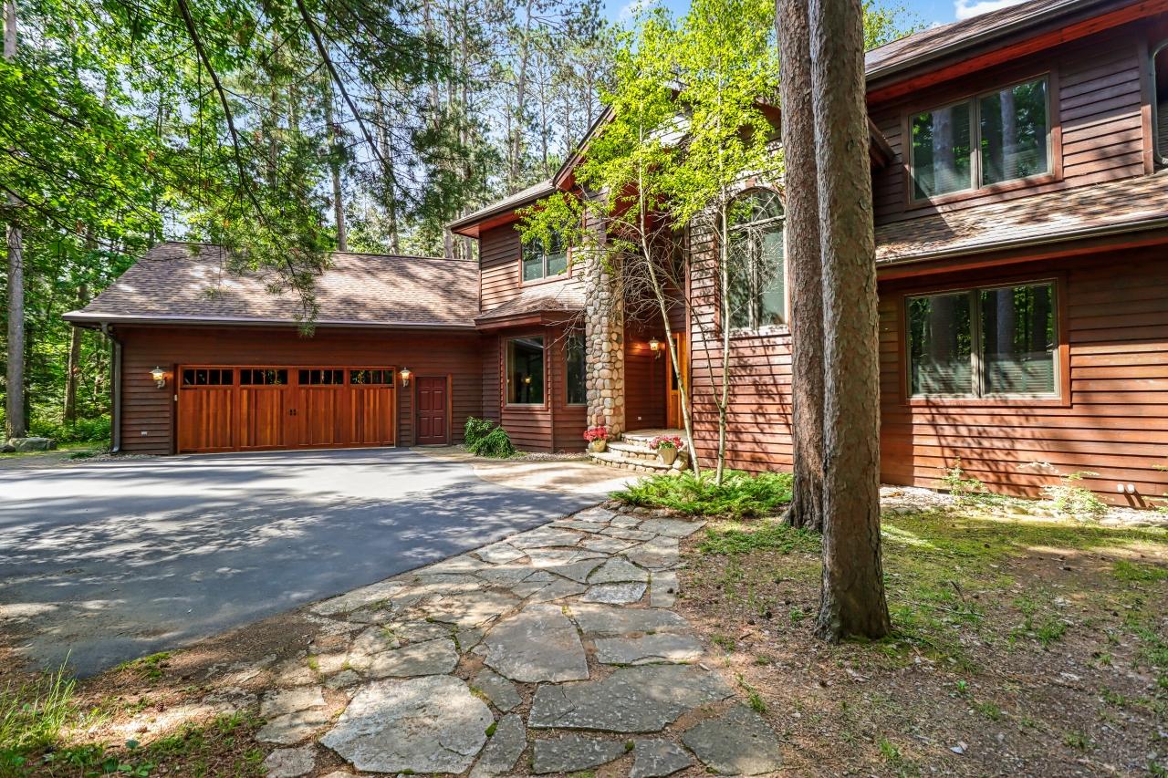 Manitowish Waters, Wisconsin, 54545, United States, 4 Bedrooms Bedrooms, ,5 BathroomsBathrooms,Residential,Active,1973556