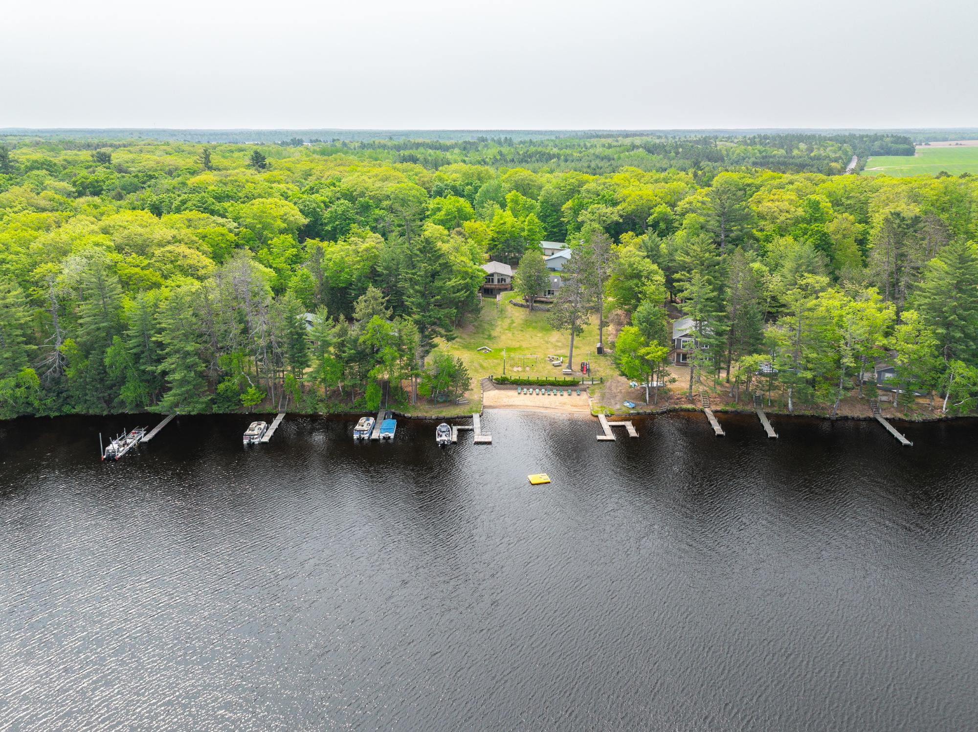 Eagle River, Wisconsin, 54521, United States, 4 Bedrooms Bedrooms, ,4 BathroomsBathrooms,Residential,Active,1899215