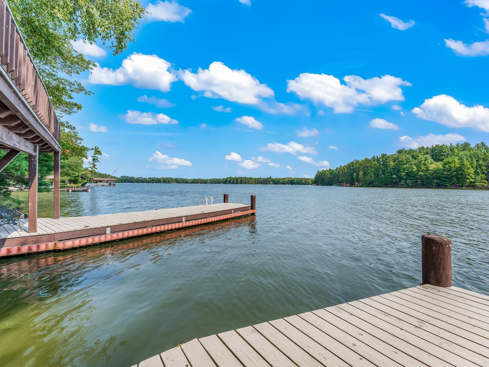 Eagle River, Wisconsin, 54521, United States, 4 Bedrooms Bedrooms, ,5 BathroomsBathrooms,Residential,Active,1952073