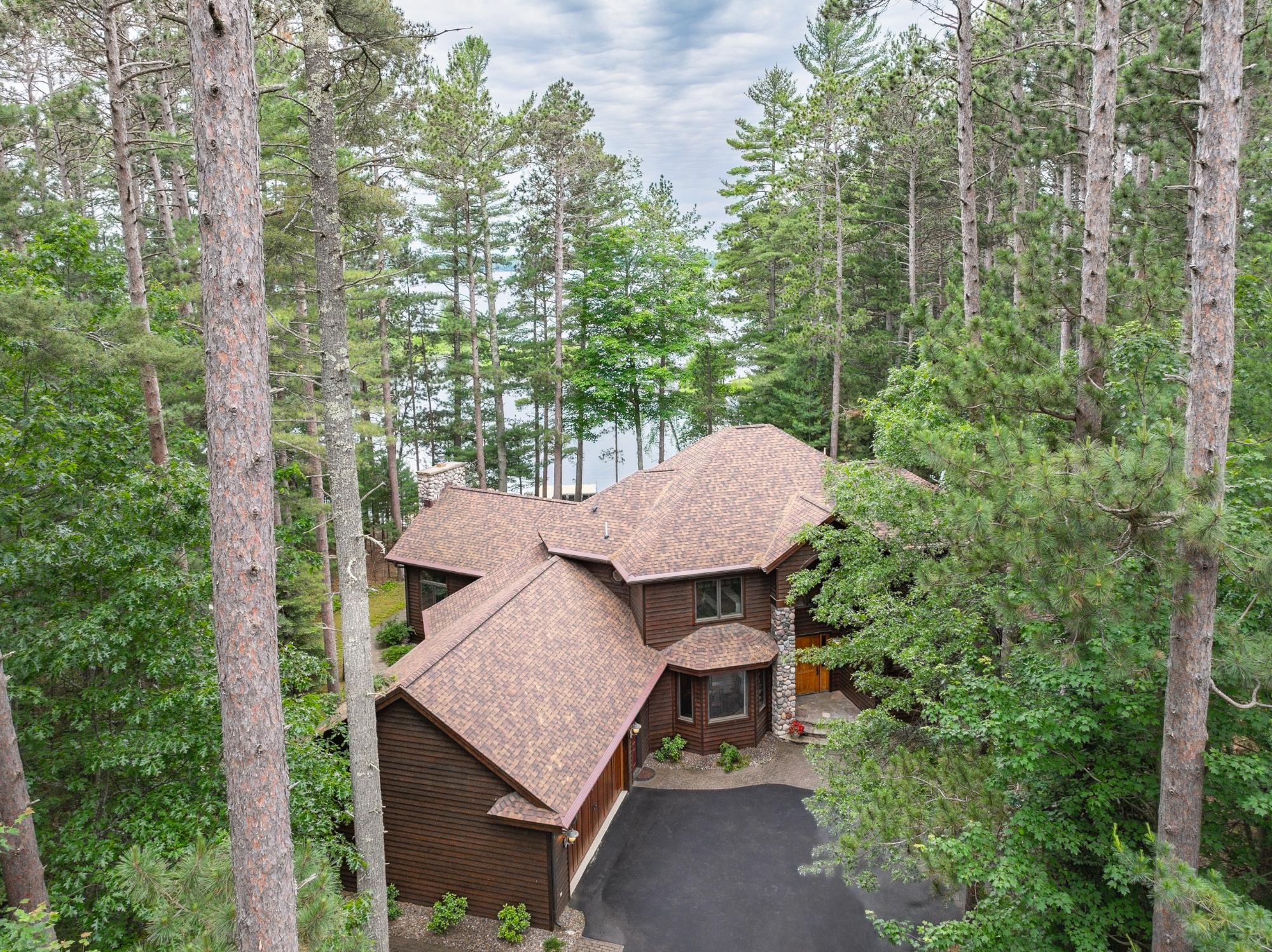 Manitowish Waters, Wisconsin, 54545, United States, 4 Bedrooms Bedrooms, ,5 BathroomsBathrooms,Residential,Active,1973556
