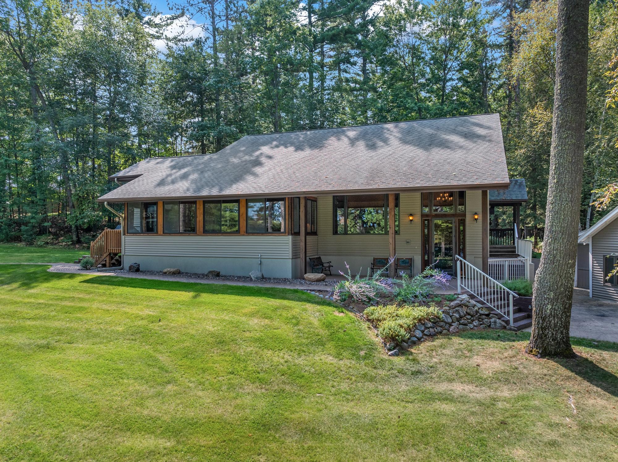 Eagle River, Wisconsin, 54521, United States, 4 Bedrooms Bedrooms, ,5 BathroomsBathrooms,Residential,Active,1952073