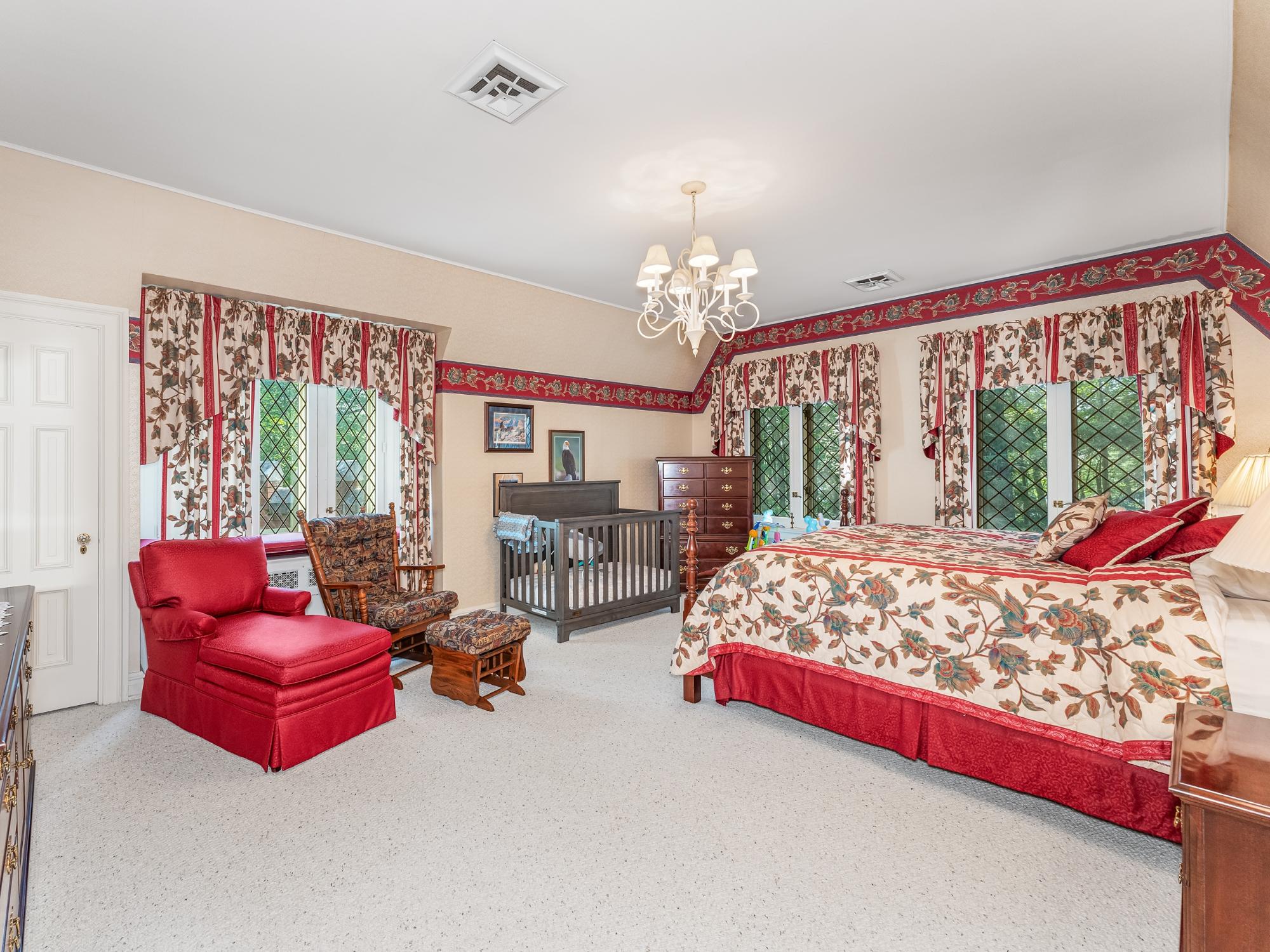 Eagle River, Wisconsin, 54521, United States, 4 Bedrooms Bedrooms, ,5 BathroomsBathrooms,Residential,Active,1952073