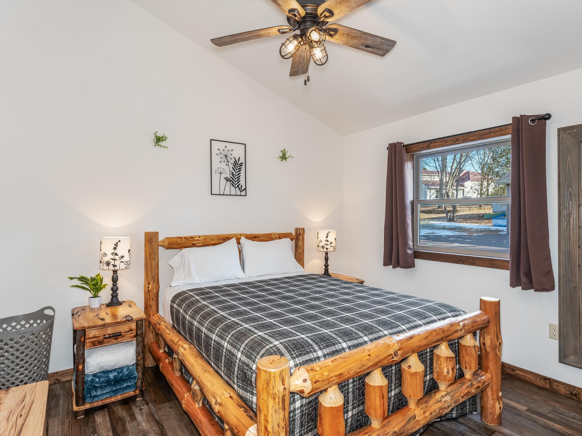 Phillips, Wisconsin, 54555, United States, ,2 BathroomsBathrooms,Residential,Active,1702836