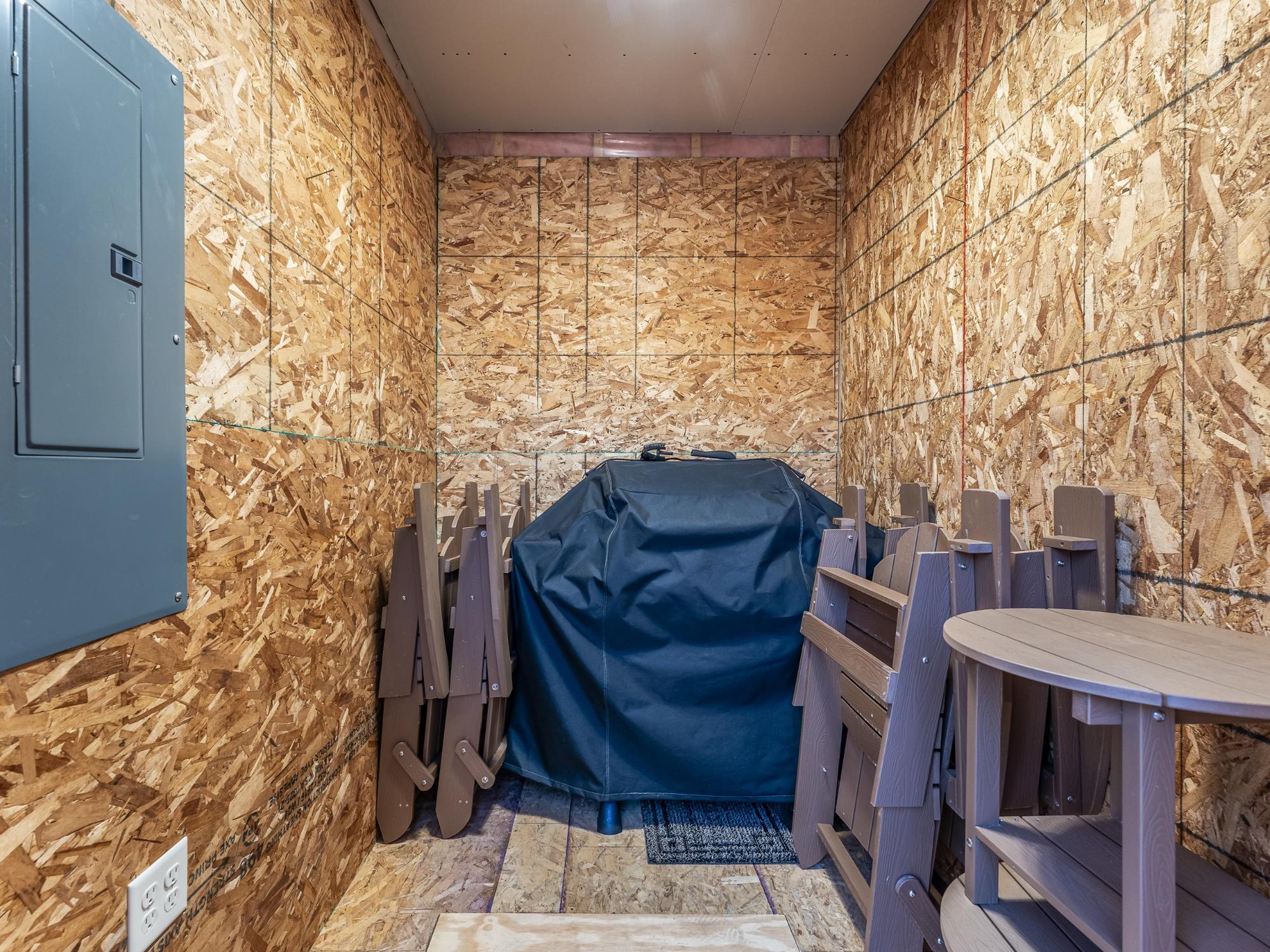 Phillips, Wisconsin, 54555, United States, ,2 BathroomsBathrooms,Residential,Active,1702836