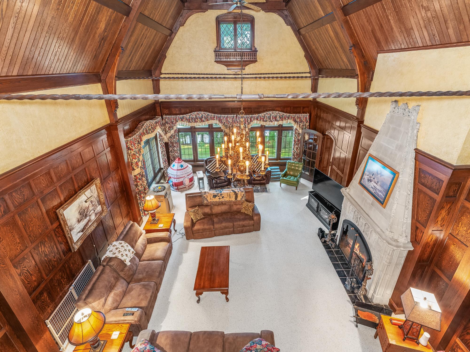 Eagle River, Wisconsin, 54521, United States, 4 Bedrooms Bedrooms, ,5 BathroomsBathrooms,Residential,Active,1952073