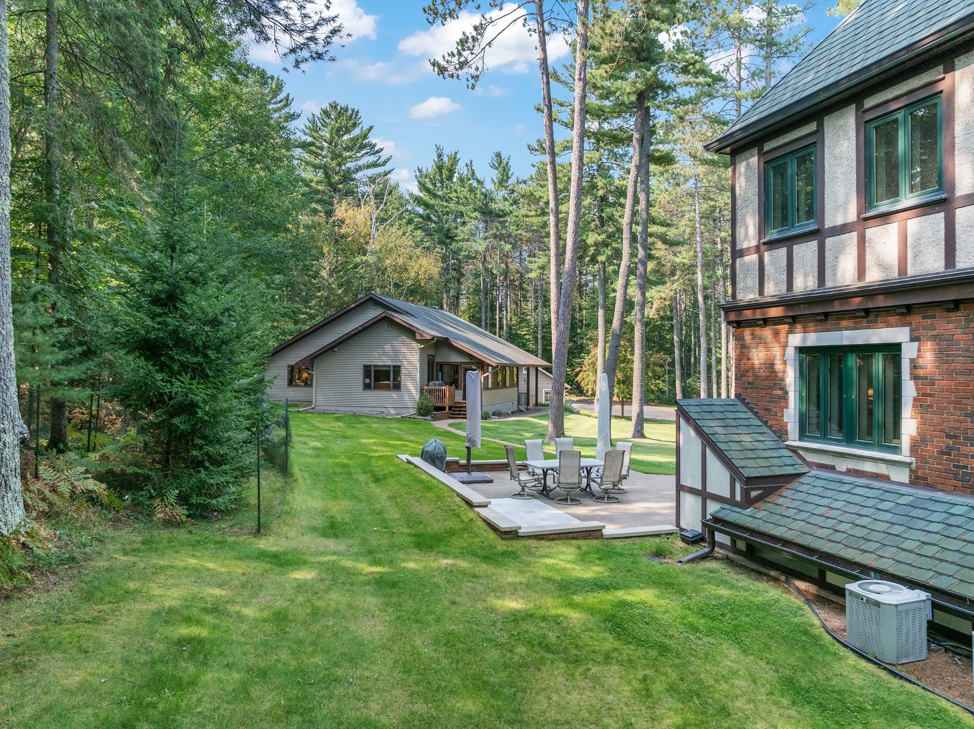 Eagle River, Wisconsin, 54521, United States, 4 Bedrooms Bedrooms, ,5 BathroomsBathrooms,Residential,Active,1952073