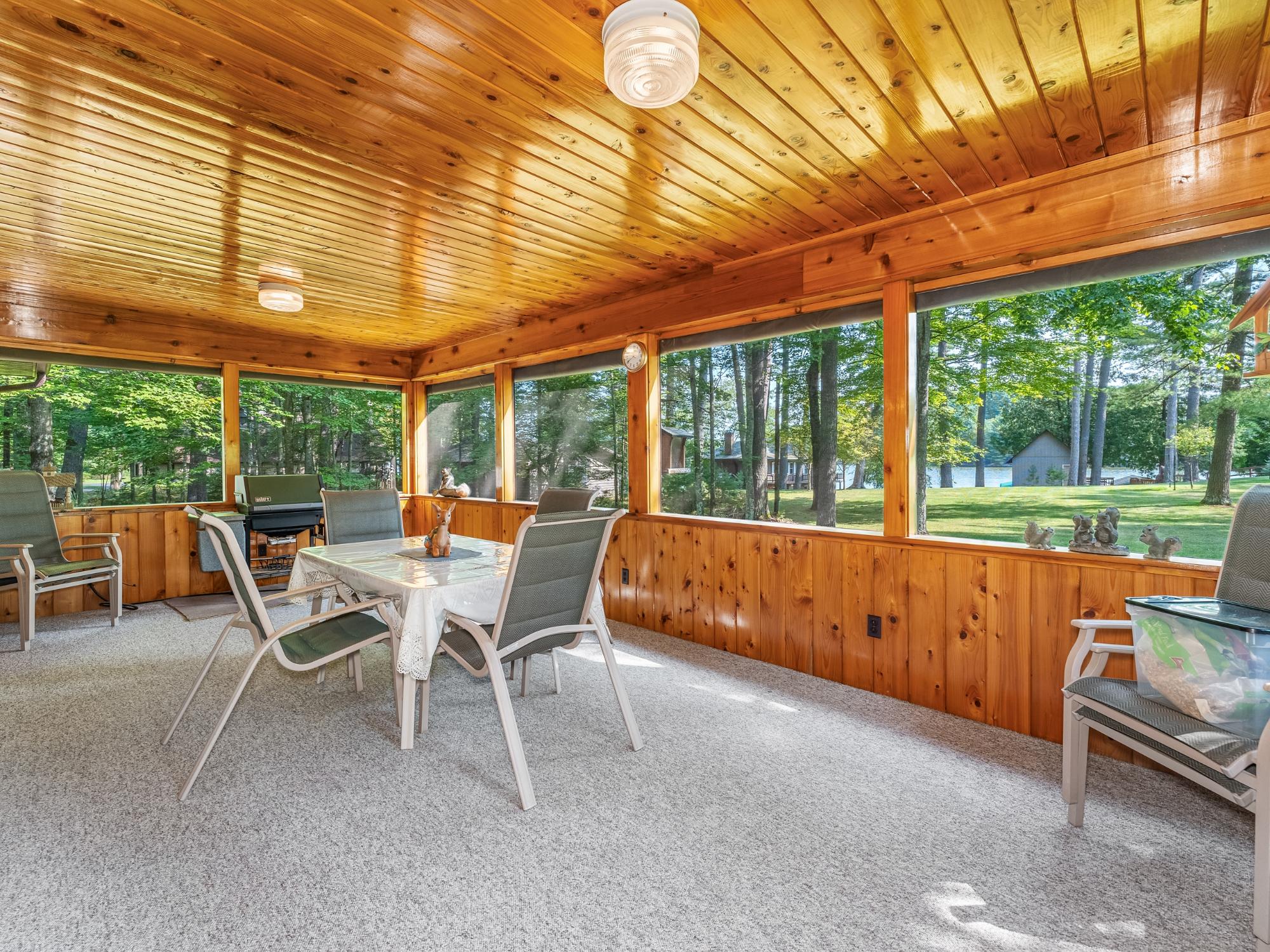 Eagle River, Wisconsin, 54521, United States, 4 Bedrooms Bedrooms, ,5 BathroomsBathrooms,Residential,Active,1952073