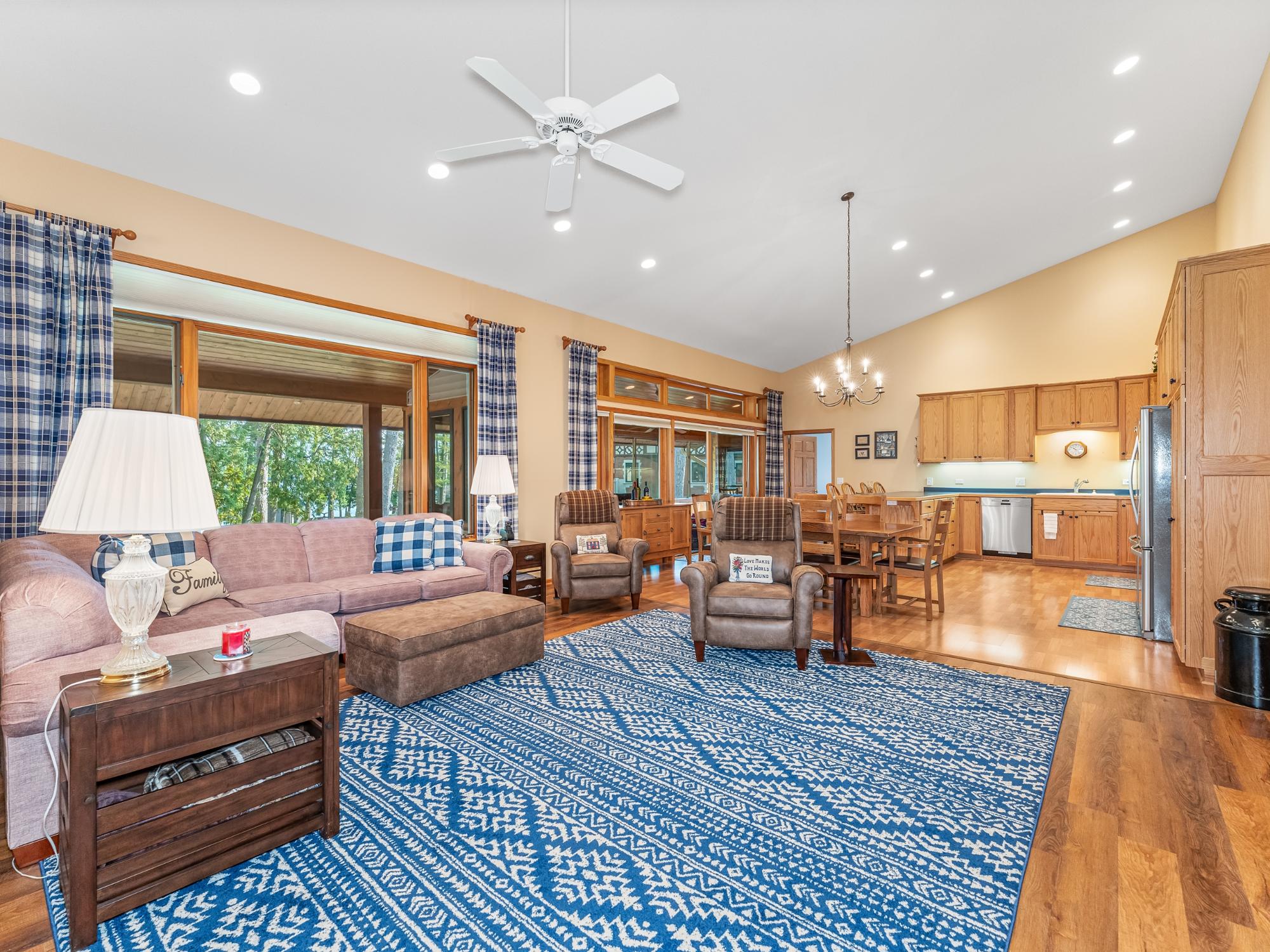 Eagle River, Wisconsin, 54521, United States, 4 Bedrooms Bedrooms, ,5 BathroomsBathrooms,Residential,Active,1952073