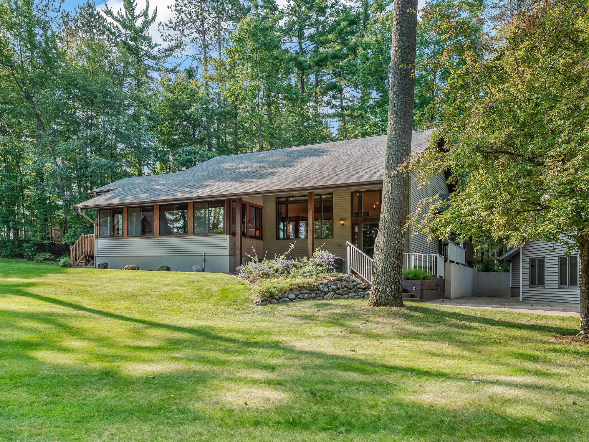 Eagle River, Wisconsin, 54521, United States, 4 Bedrooms Bedrooms, ,5 BathroomsBathrooms,Residential,Active,1952073