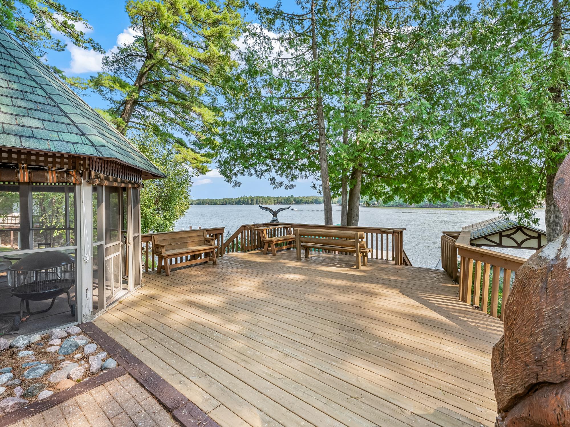 Eagle River, Wisconsin, 54521, United States, 4 Bedrooms Bedrooms, ,5 BathroomsBathrooms,Residential,Active,1952073