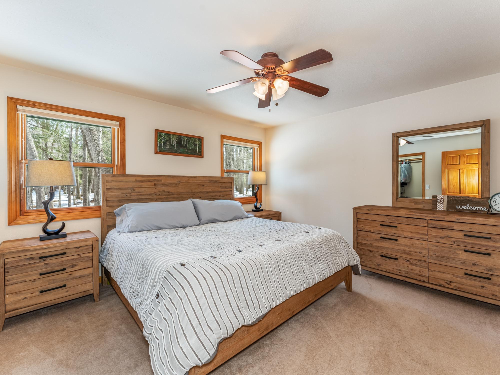 Eagle River, Wisconsin, 54521, United States, 4 Bedrooms Bedrooms, ,4 BathroomsBathrooms,Residential,Active,1899215