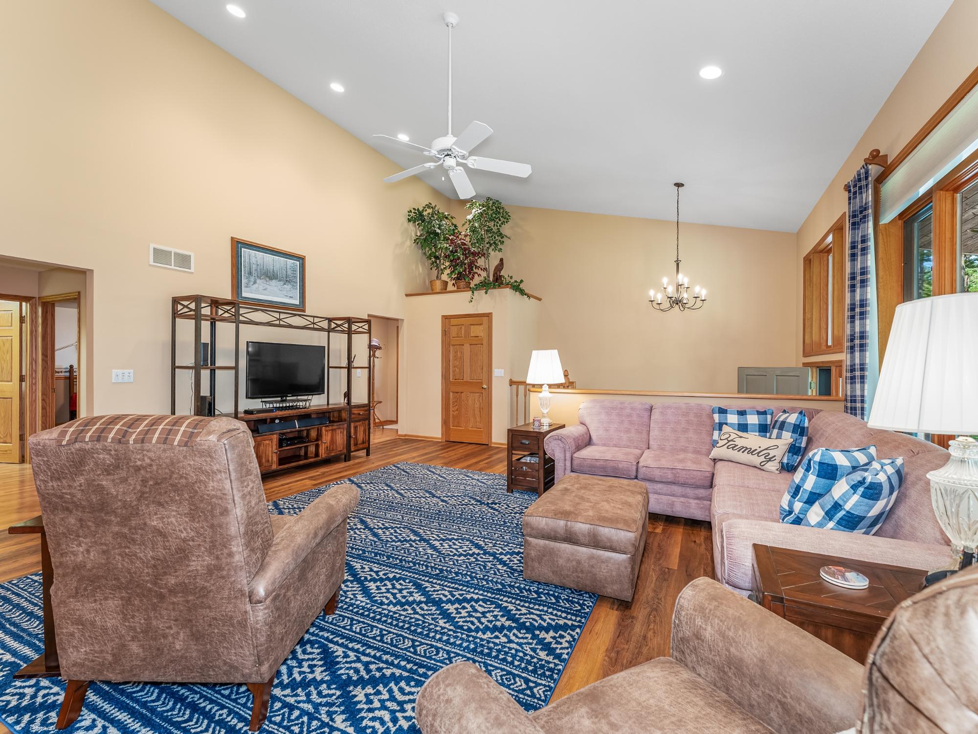 Eagle River, Wisconsin, 54521, United States, 4 Bedrooms Bedrooms, ,5 BathroomsBathrooms,Residential,Active,1952073