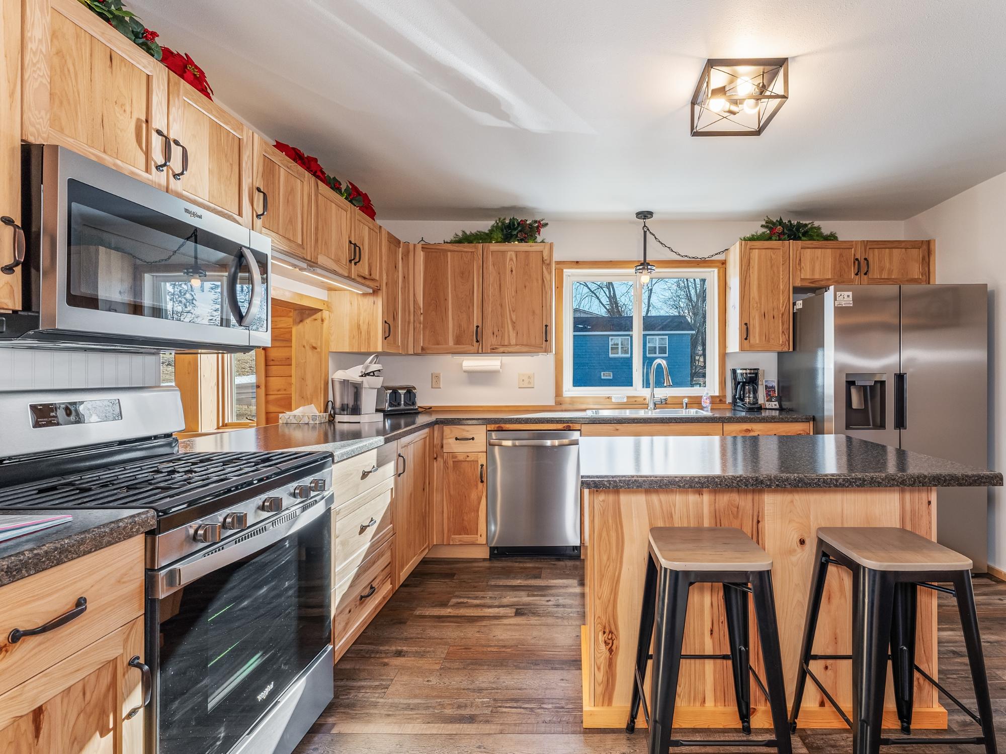 Phillips, Wisconsin, 54555, United States, ,2 BathroomsBathrooms,Residential,Active,1702836