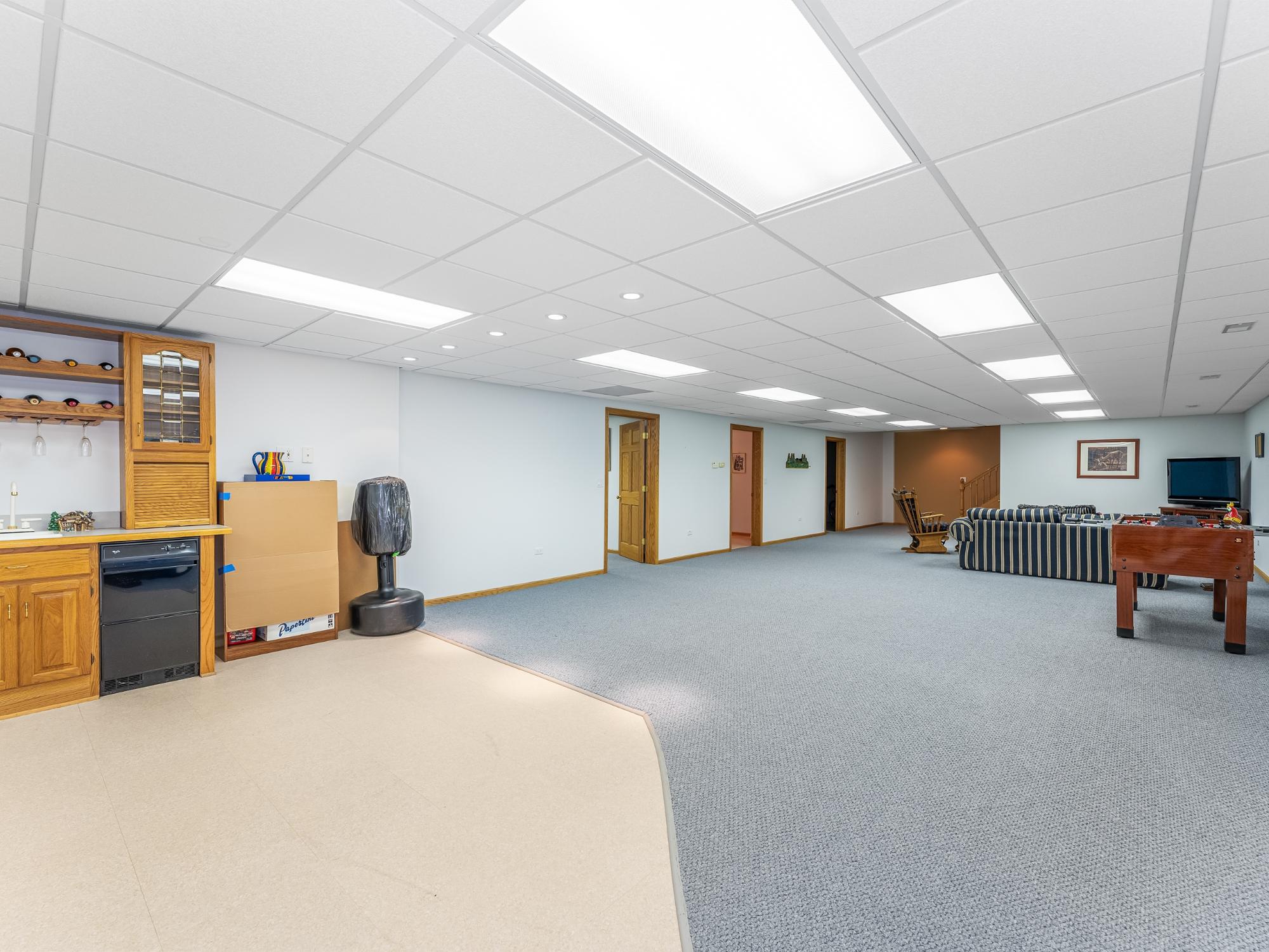 Eagle River, Wisconsin, 54521, United States, 4 Bedrooms Bedrooms, ,5 BathroomsBathrooms,Residential,Active,1952073