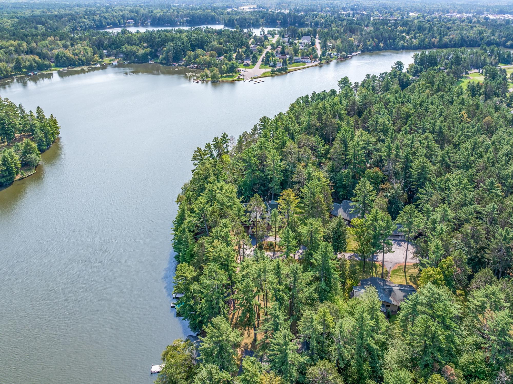 Eagle River, Wisconsin, 54521, United States, 4 Bedrooms Bedrooms, ,5 BathroomsBathrooms,Residential,Active,1952073