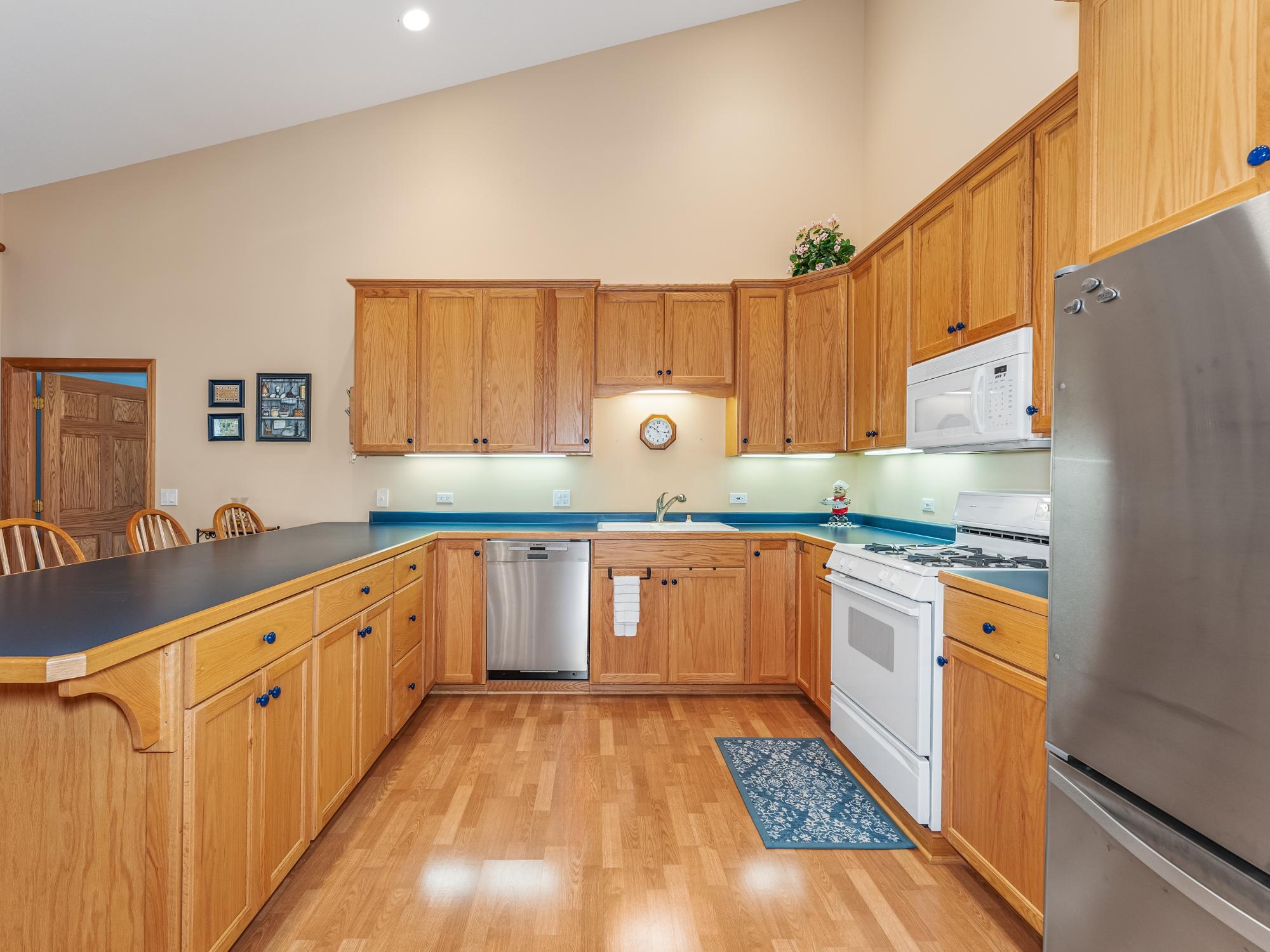 Eagle River, Wisconsin, 54521, United States, 4 Bedrooms Bedrooms, ,5 BathroomsBathrooms,Residential,Active,1952073