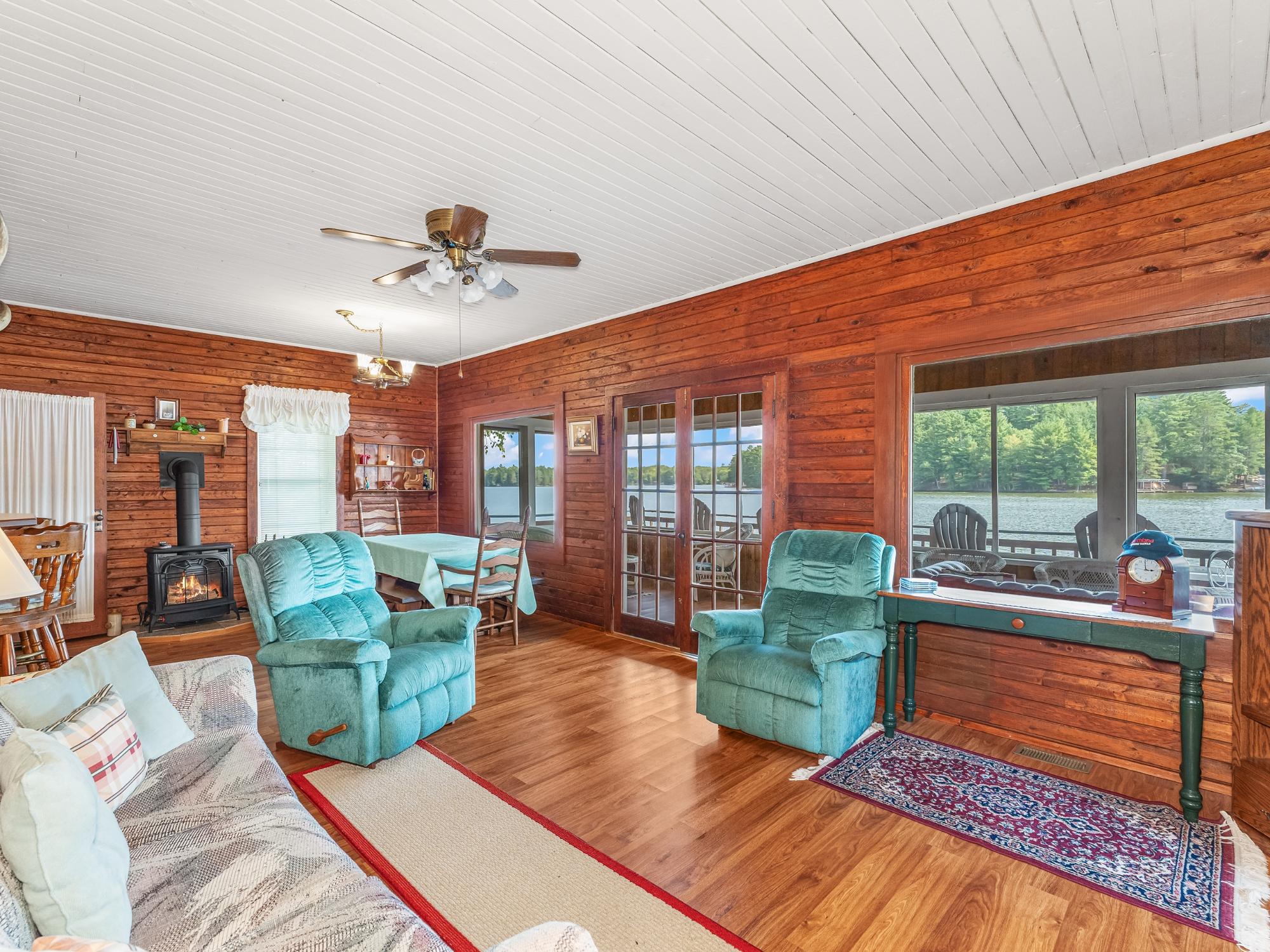 Eagle River, Wisconsin, 54521, United States, 4 Bedrooms Bedrooms, ,5 BathroomsBathrooms,Residential,Active,1952073