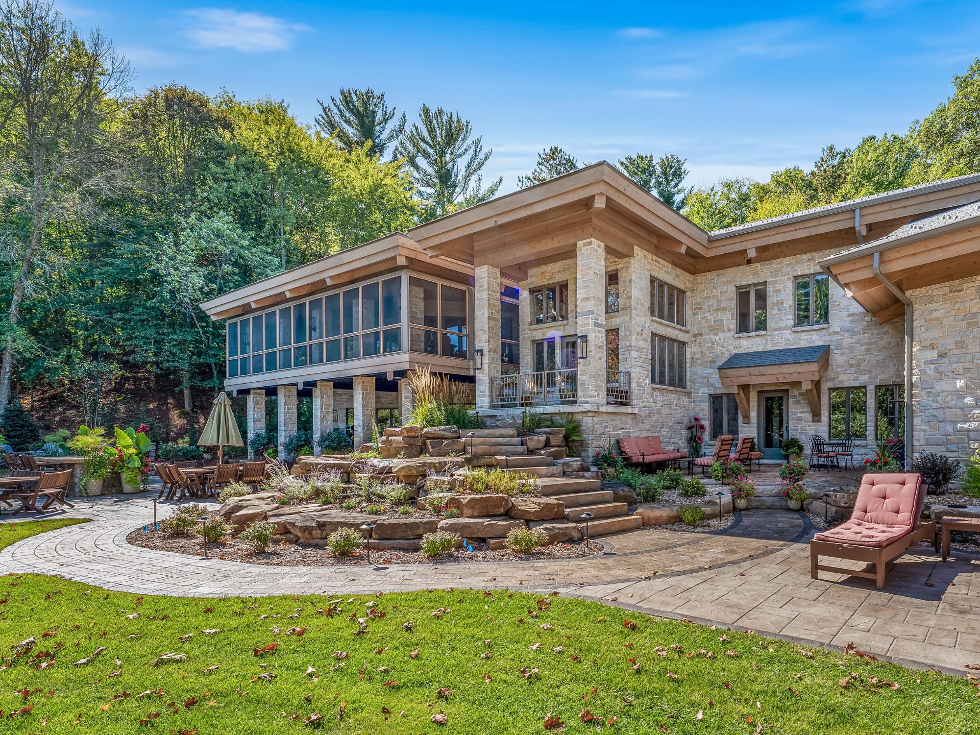 Eagle River, Wisconsin, 54521, United States, 6 Bedrooms Bedrooms, ,7 BathroomsBathrooms,Residential,Active,1953265