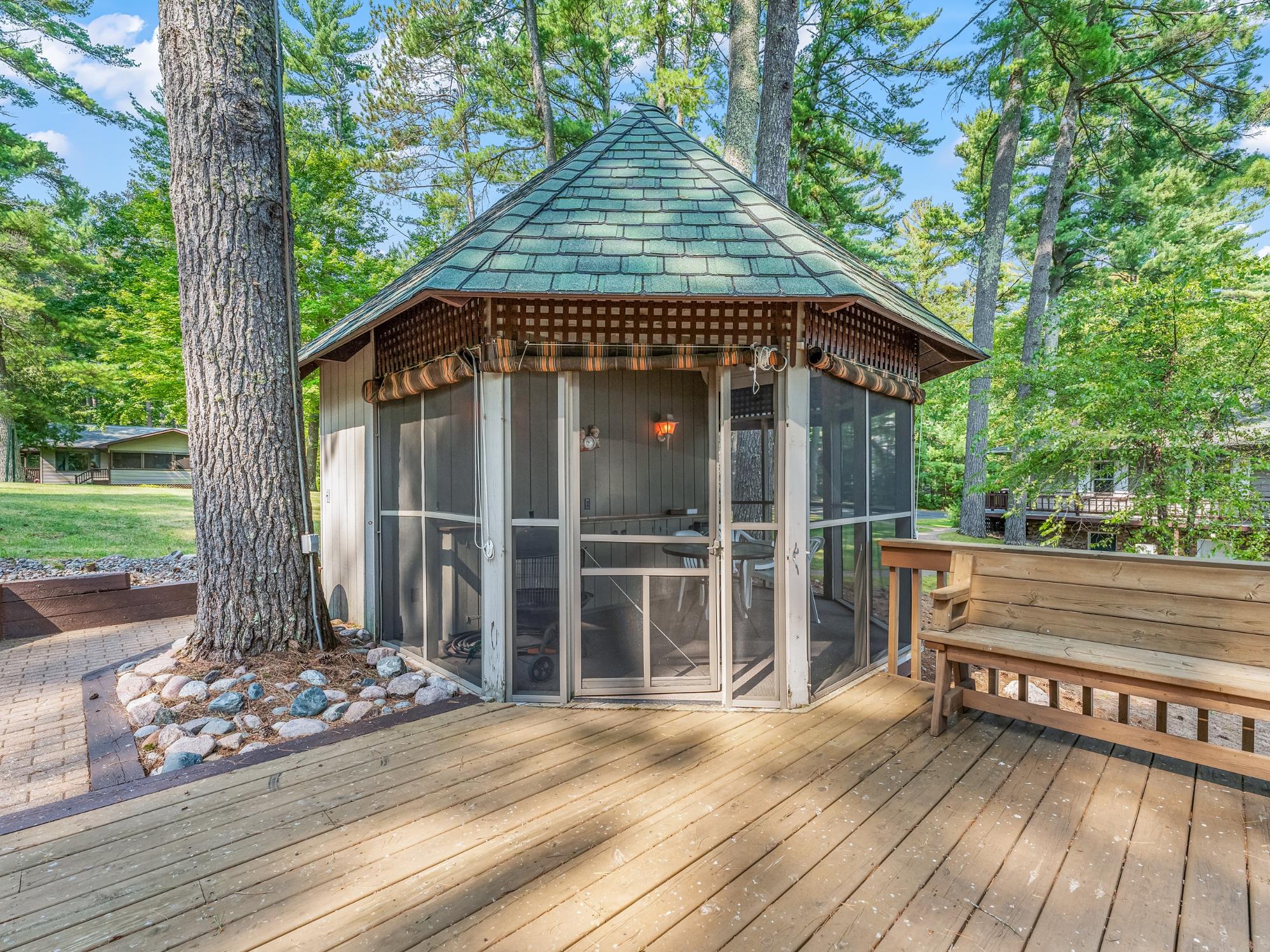 Eagle River, Wisconsin, 54521, United States, 4 Bedrooms Bedrooms, ,5 BathroomsBathrooms,Residential,Active,1952073