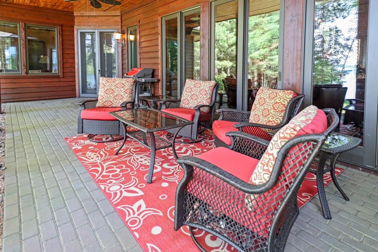 Manitowish Waters, Wisconsin, 54545, United States, 4 Bedrooms Bedrooms, ,5 BathroomsBathrooms,Residential,Active,1973556