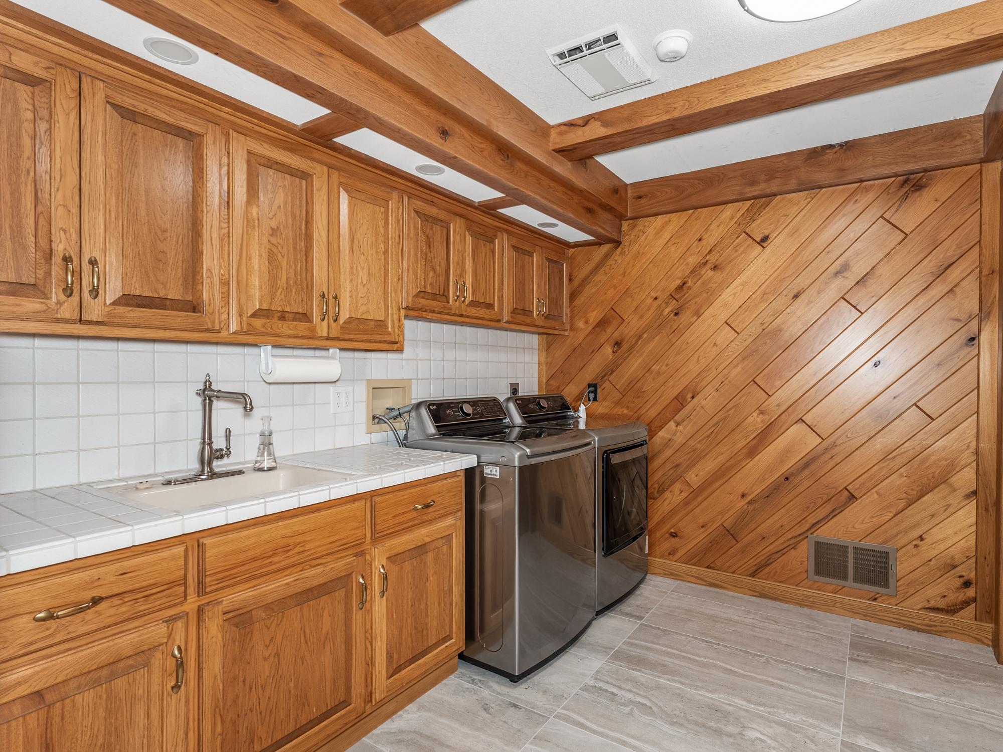 Eagle River, Wisconsin, 54521, United States, 6 Bedrooms Bedrooms, ,7 BathroomsBathrooms,Residential,Active,1953265
