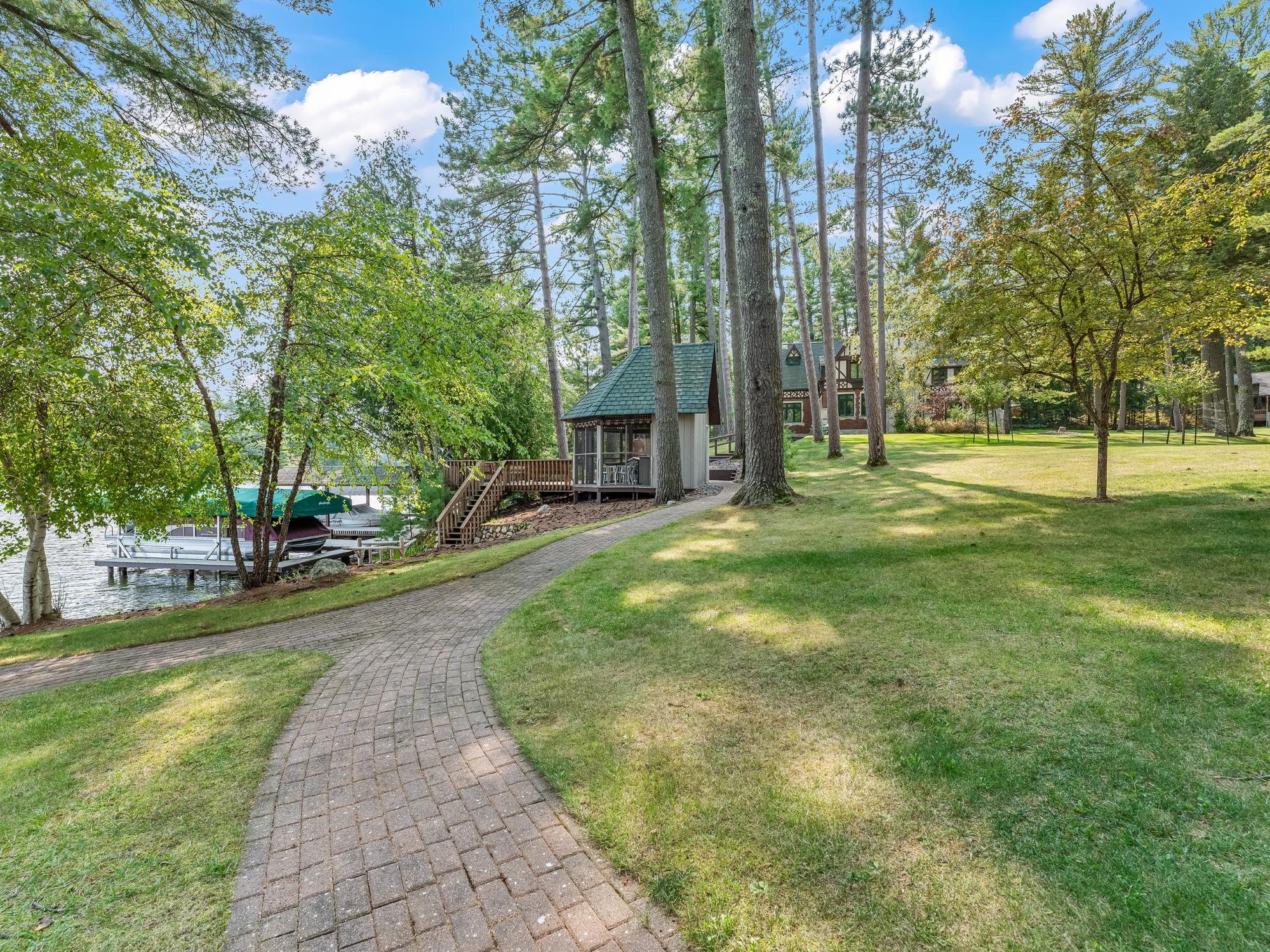 Eagle River, Wisconsin, 54521, United States, 4 Bedrooms Bedrooms, ,5 BathroomsBathrooms,Residential,Active,1952073