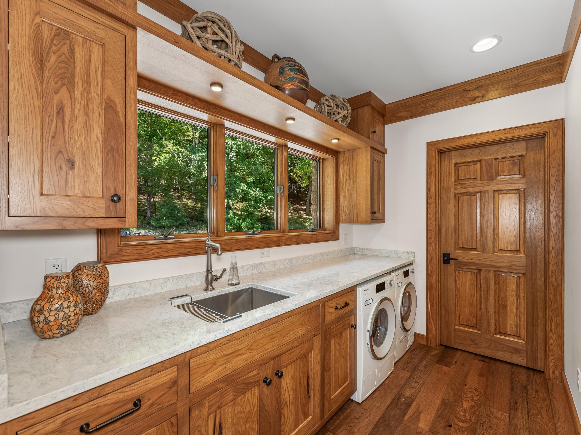 Eagle River, Wisconsin, 54521, United States, 6 Bedrooms Bedrooms, ,7 BathroomsBathrooms,Residential,Active,1953265