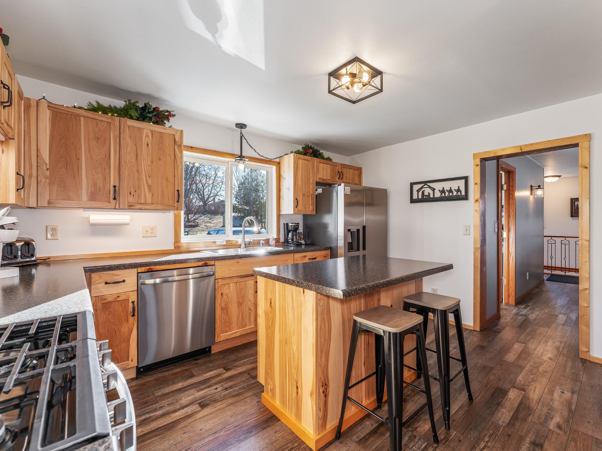 Phillips, Wisconsin, 54555, United States, ,2 BathroomsBathrooms,Residential,Active,1702836