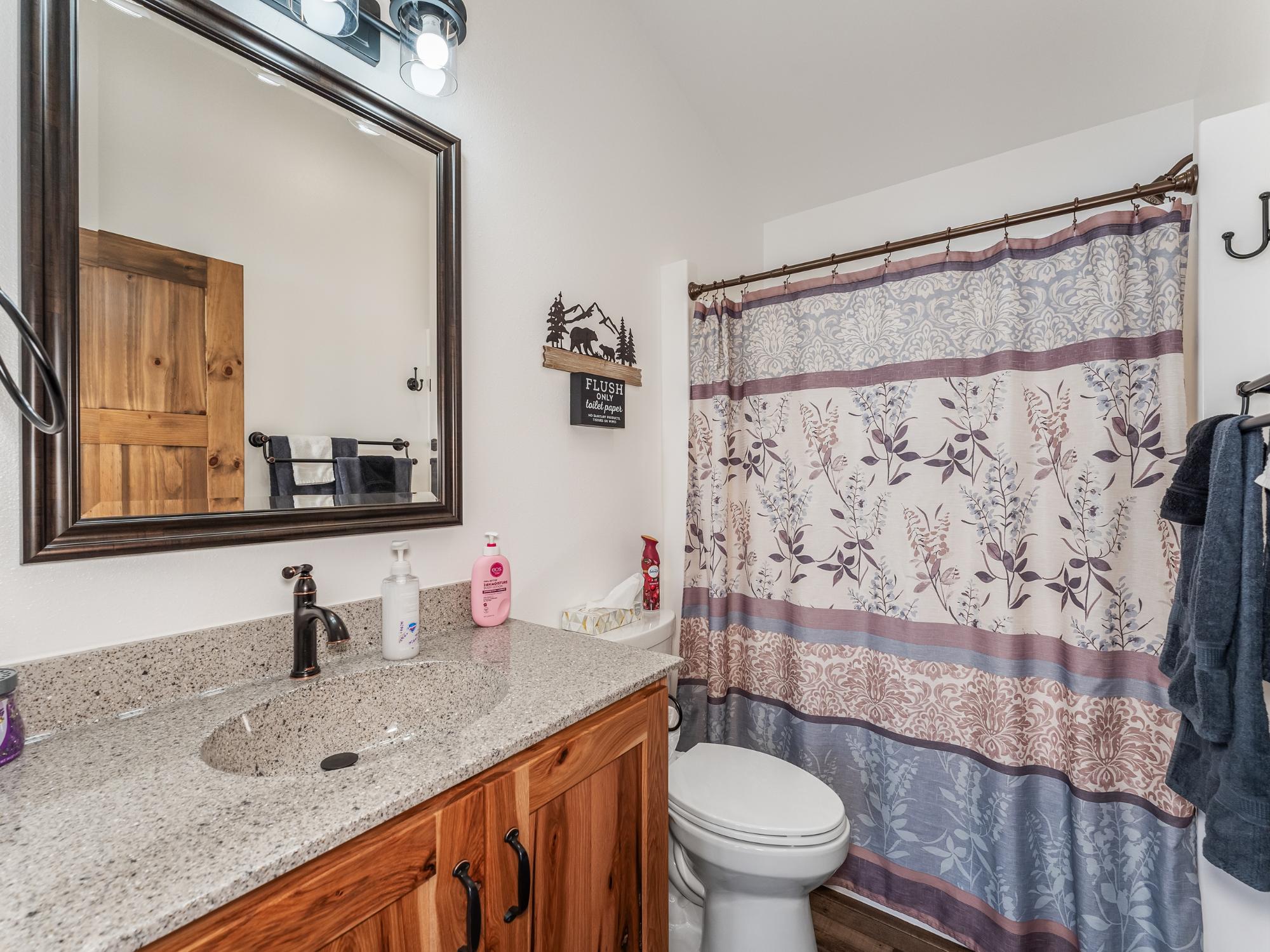 Phillips, Wisconsin, 54555, United States, ,2 BathroomsBathrooms,Residential,Active,1702836