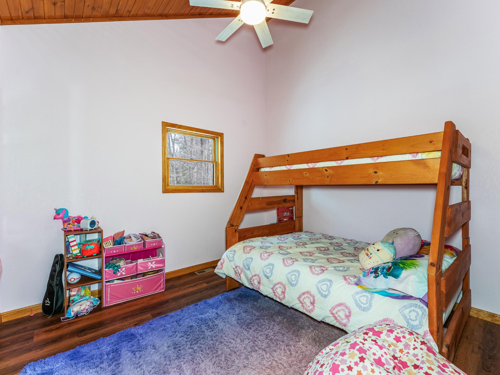 Eagle River, Wisconsin, 54521, United States, 4 Bedrooms Bedrooms, ,4 BathroomsBathrooms,Residential,Active,1899215