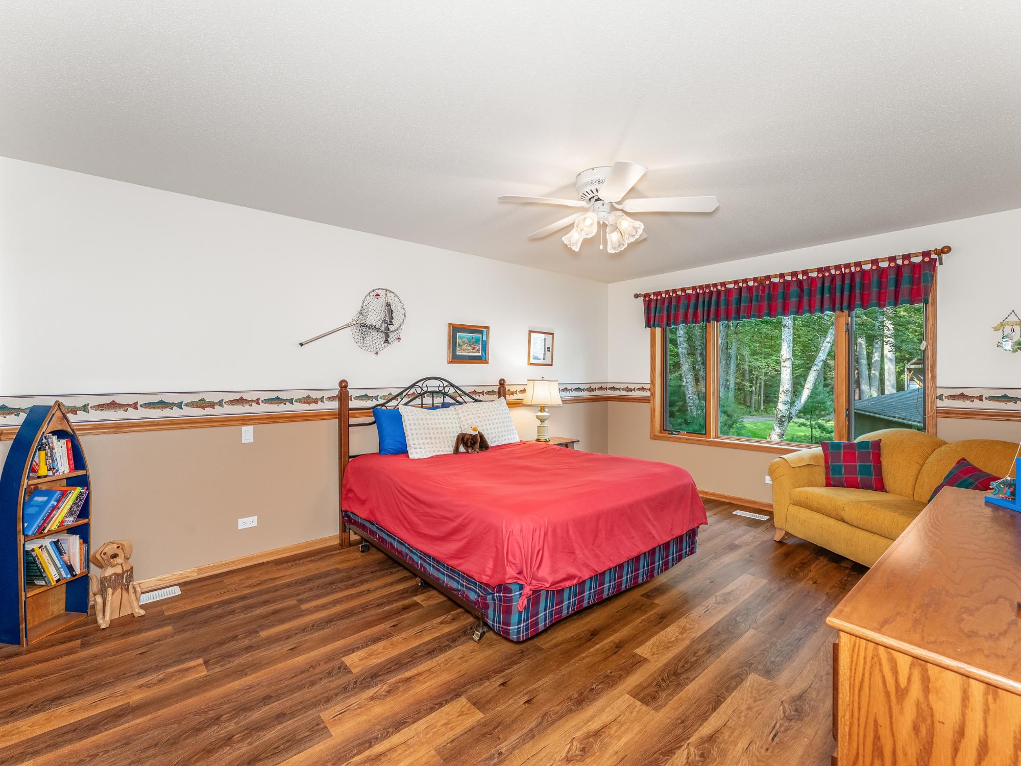 Eagle River, Wisconsin, 54521, United States, 4 Bedrooms Bedrooms, ,5 BathroomsBathrooms,Residential,Active,1952073