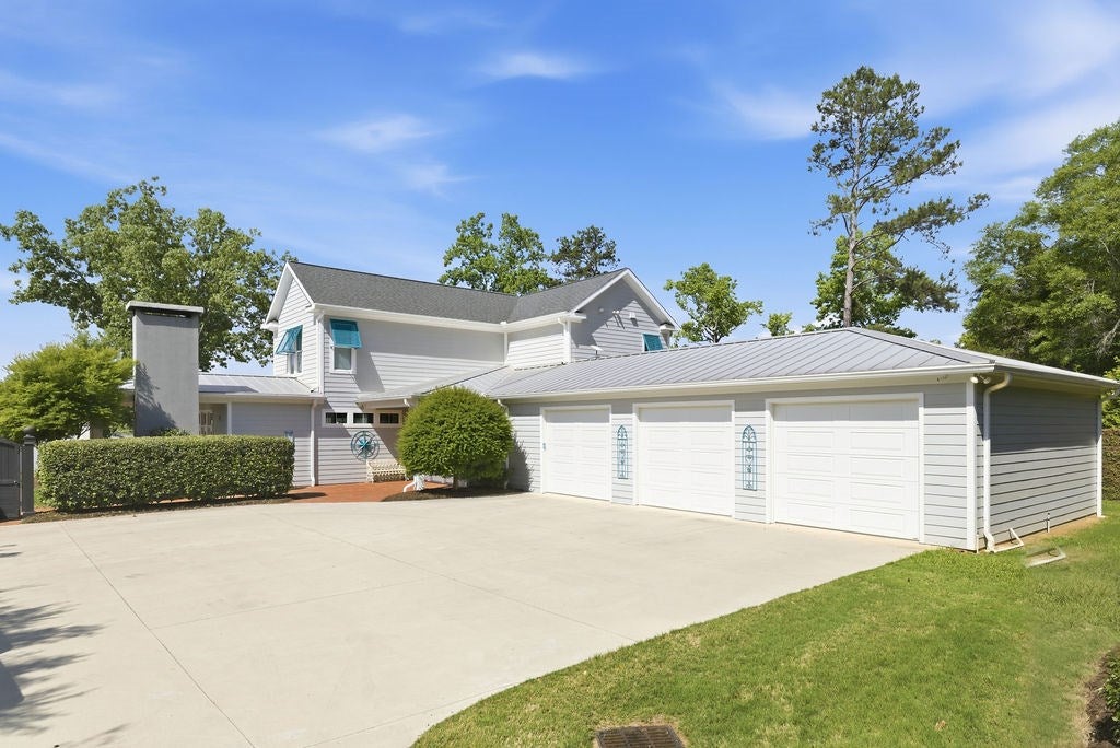Laurens, South Carolina, 29384, United States, 3 Bedrooms Bedrooms, ,5 BathroomsBathrooms,Residential,Active,2052082