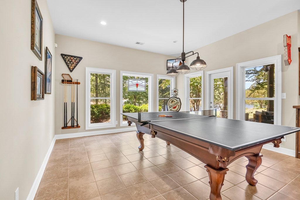 Ninety Six, South Carolina, 29666, United States, 4 Bedrooms Bedrooms, ,4 BathroomsBathrooms,Residential,Active,1997882